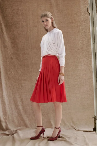 Look 11